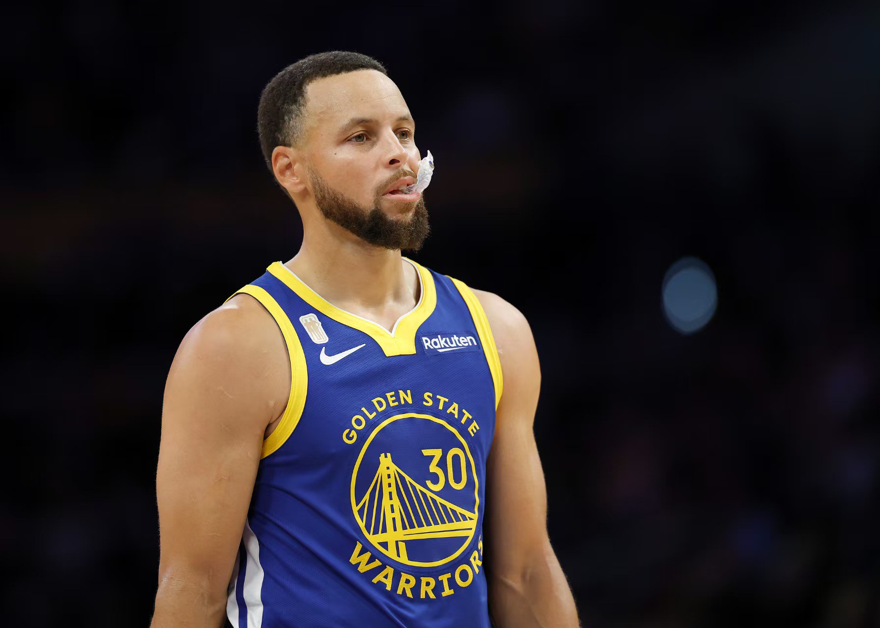 บันทึกคืน! Curry ทำคะแนนได้ 20+ แต้มในควอเตอร์เดียวเป็นครั้งที่ 43 ในอาชีพของเขา กลายเป็นคนแรกในประวัติศาสตร์ลีก